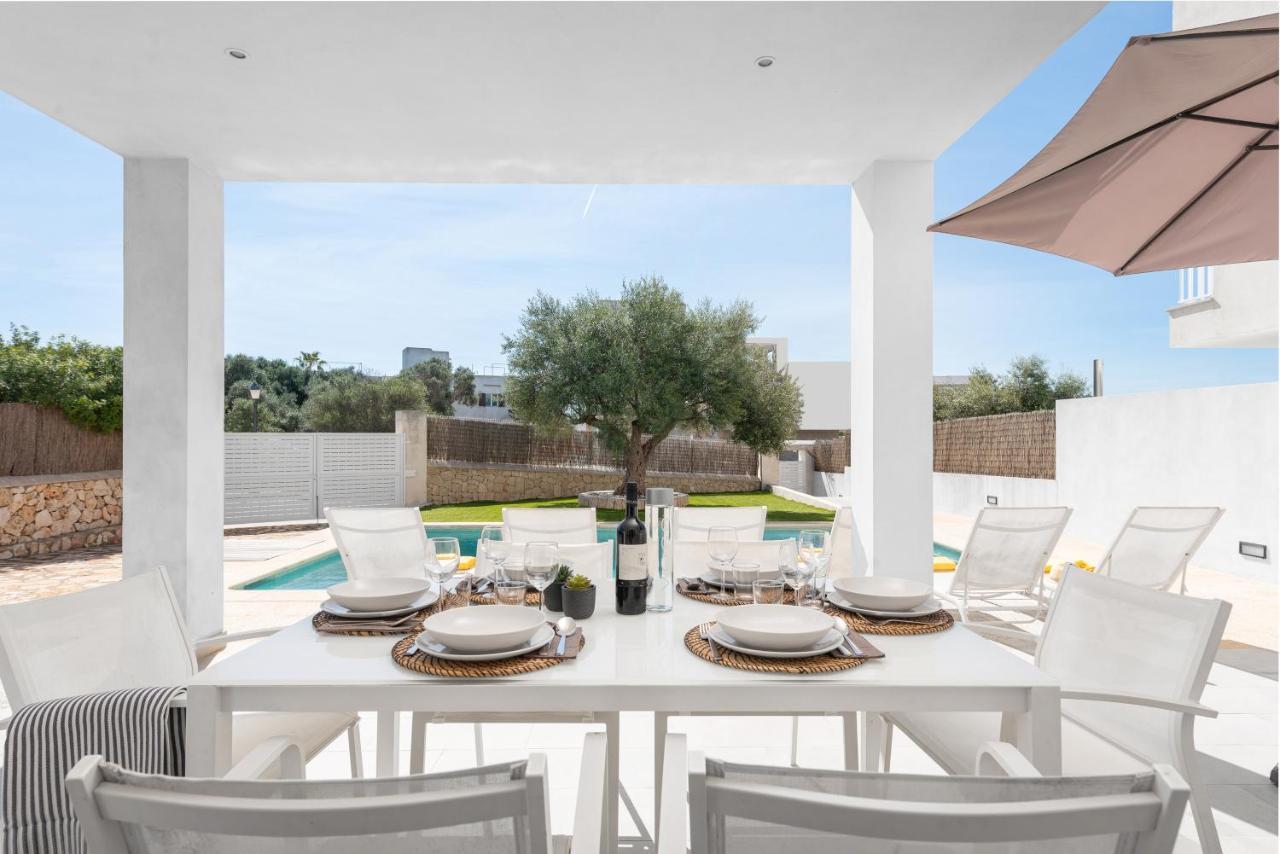 Stunning Villa Marianella Gris, Pool, Bbq, Ac, Free Wifi Cala d'Or  Luaran gambar