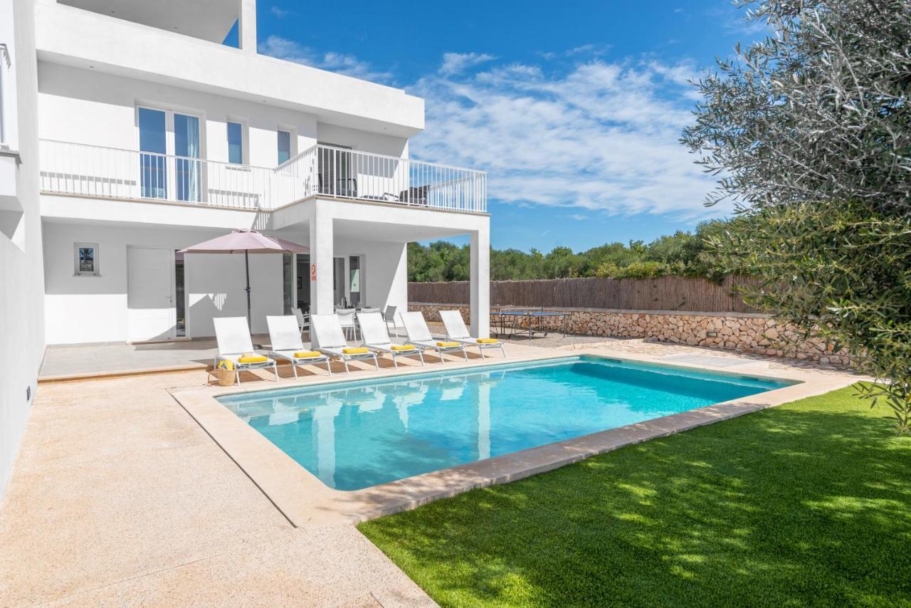 Stunning Villa Marianella Gris, Pool, Bbq, Ac, Free Wifi Cala d'Or  Luaran gambar