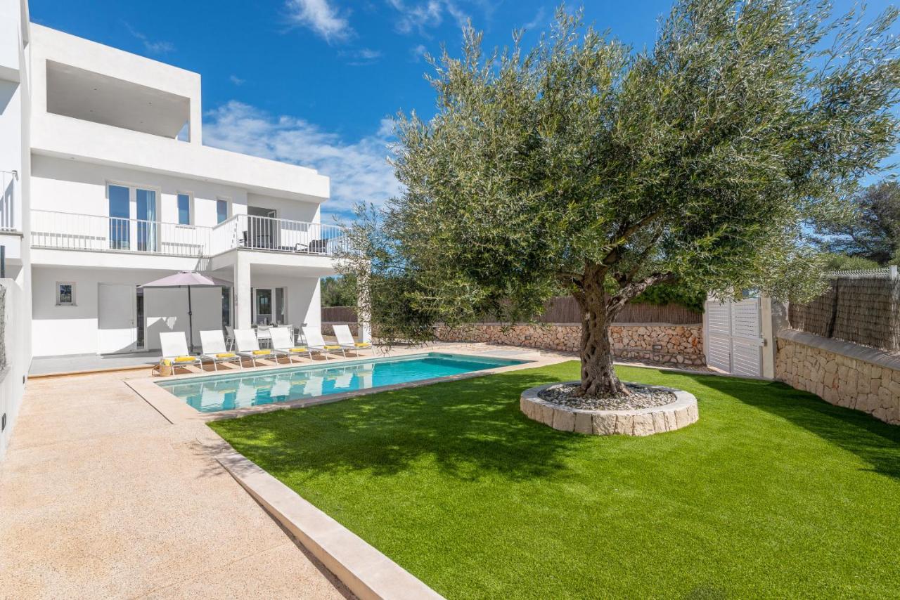 Stunning Villa Marianella Gris, Pool, Bbq, Ac, Free Wifi Cala d'Or  Luaran gambar
