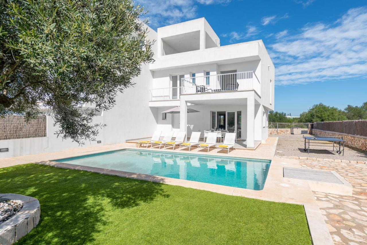 Stunning Villa Marianella Gris, Pool, Bbq, Ac, Free Wifi Cala d'Or  Luaran gambar